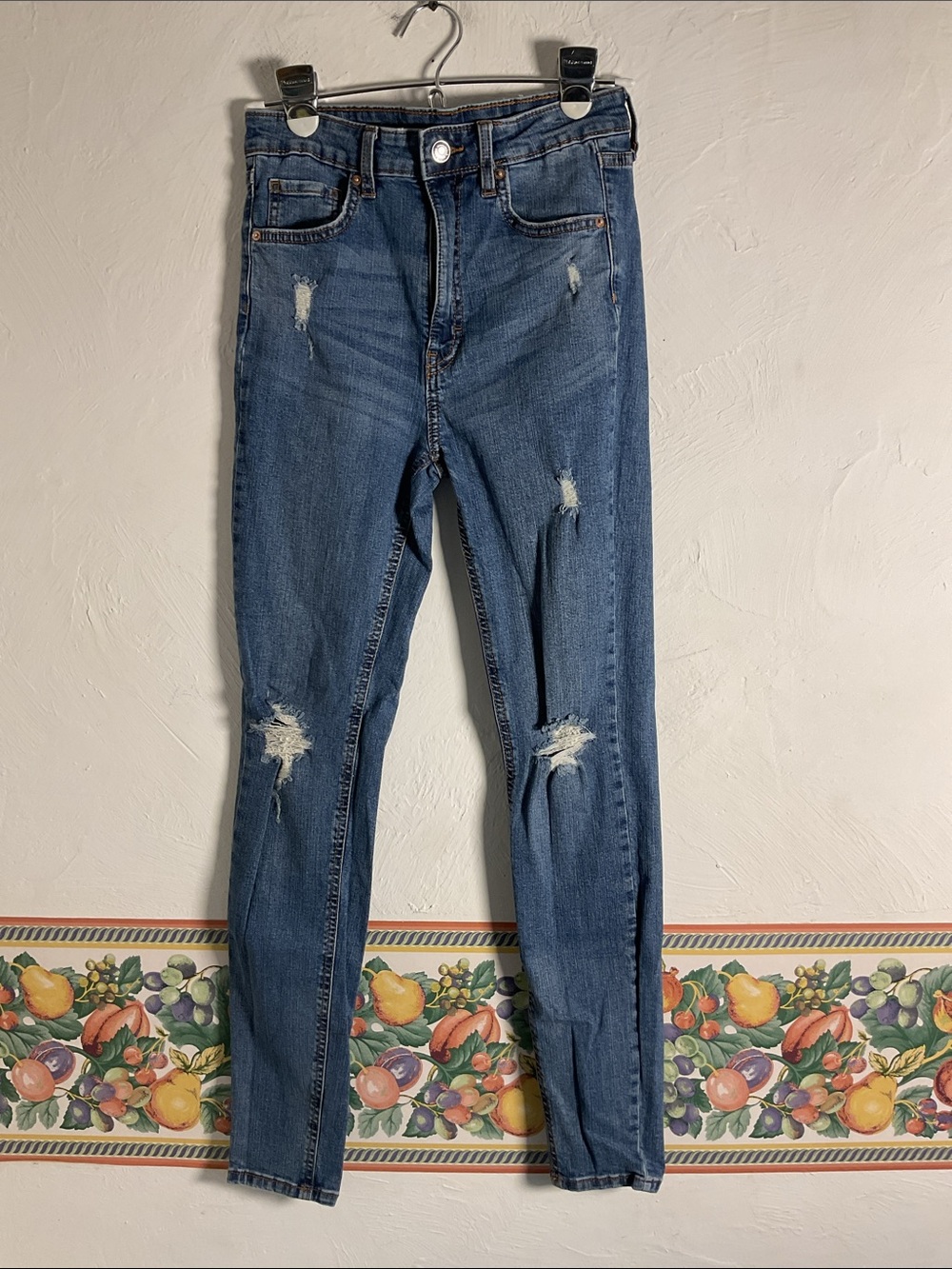 Sale! Wild Fable Highest Rise Skinny Jeans Distressed Ripped Denim Sz 4 Med Wash